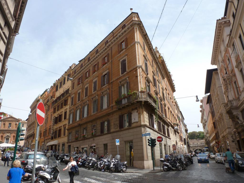 Domus Spagna Capo Le Case Rome Luaran gambar